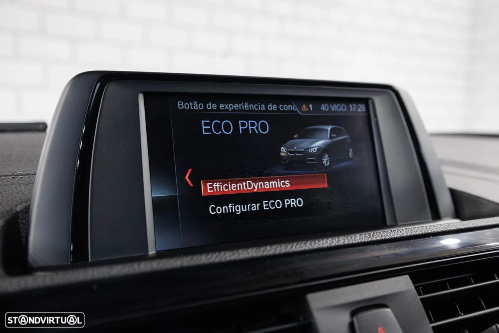 BMW 116 d Line Sport Shadow Auto - 31