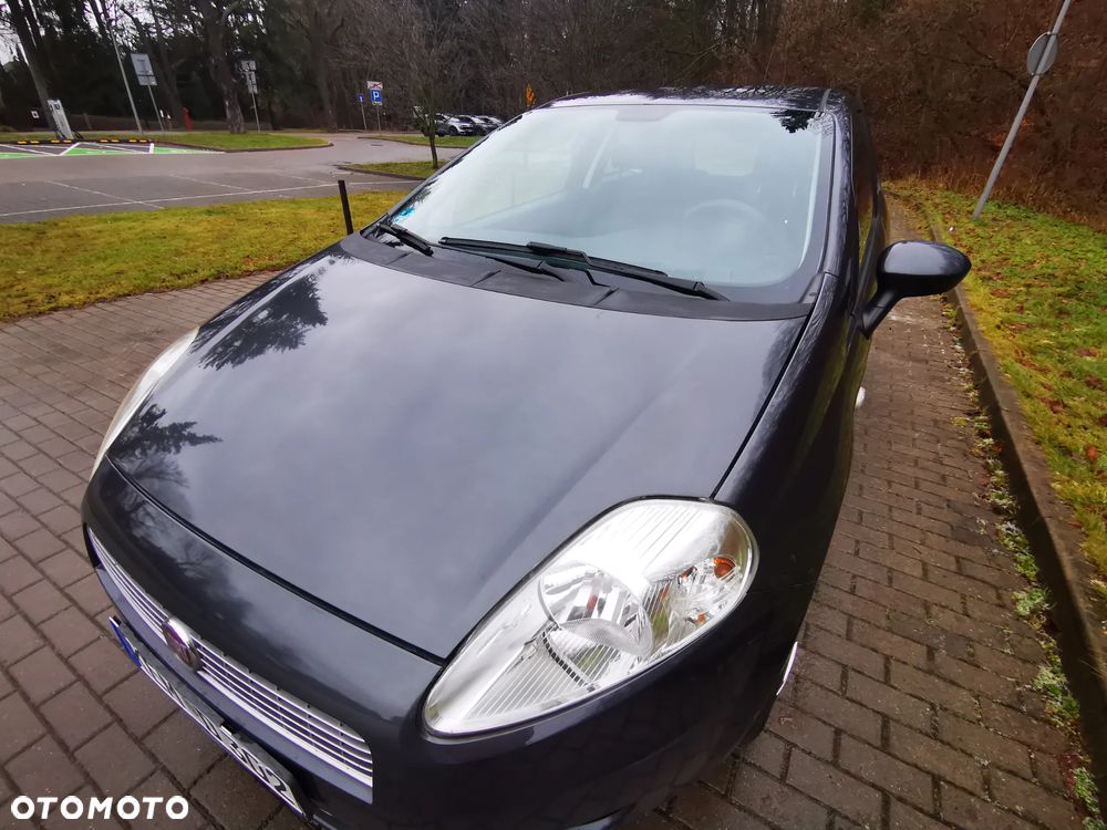 Fiat Grande Punto 1.4 8V Dualogic Dynamic - 5