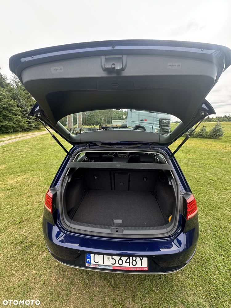 Volkswagen Golf - 4