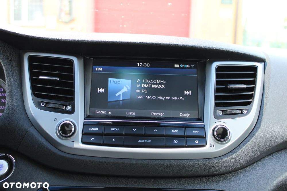 Hyundai Tucson blue 1.7 CRDi 2WD DCT Premium - 29