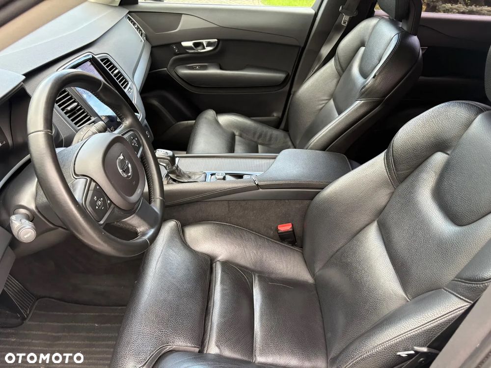 Volvo XC 90 - 14