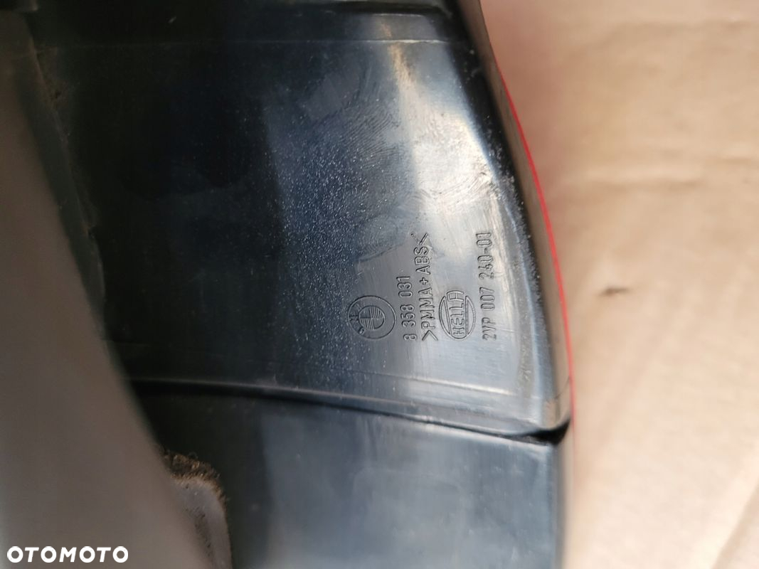 LAMPA LEWY TYL BMW E39 SEDAN 8358031 - 3