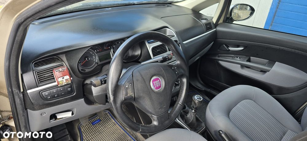 Fiat Linea 1.4 Dynamic - 4