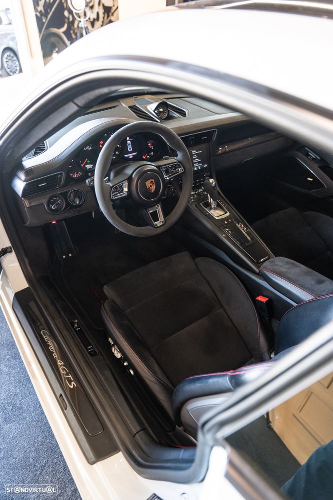 Porsche 911 (991) Carrera 4 S PDK - 8