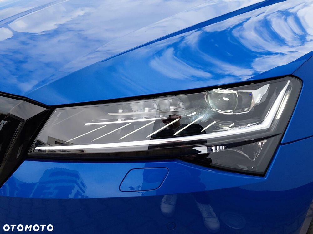 Skoda Superb 1.5 TSI Ambition DSG - 38