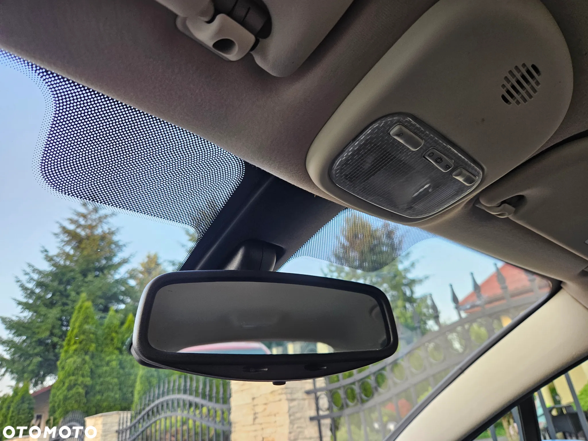 Citroën C4 1.6 16V Confort - 30