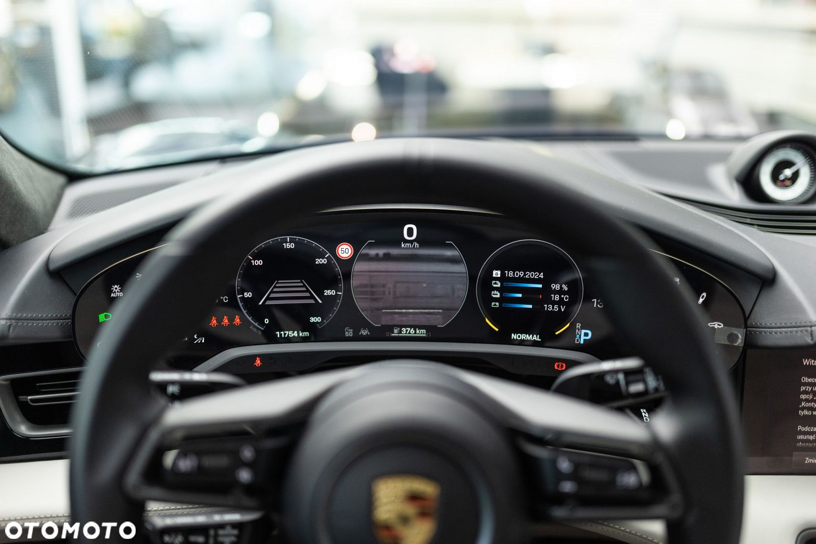 Porsche Taycan Turbo S Cross Turismo - 15
