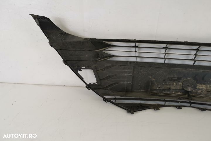 Grila Centrala Originala In Stare Buna Toyota  Yaris  XP150 [facelift] - 5