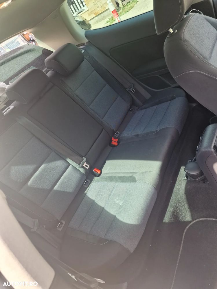 Volkswagen Golf 1.2 TSI - 4