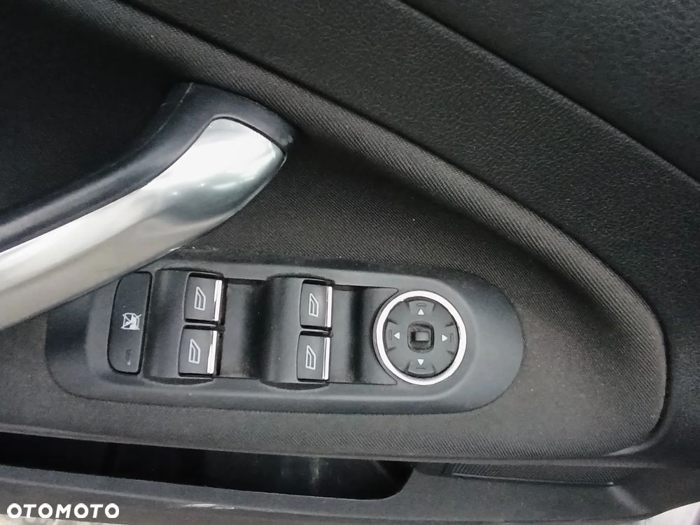 Ford Mondeo 2.0 TDCi ECOnetic Trend - 13