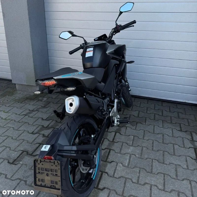 CFMoto NK - 9