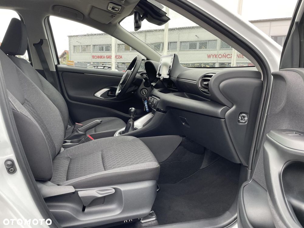 Toyota Yaris - 6