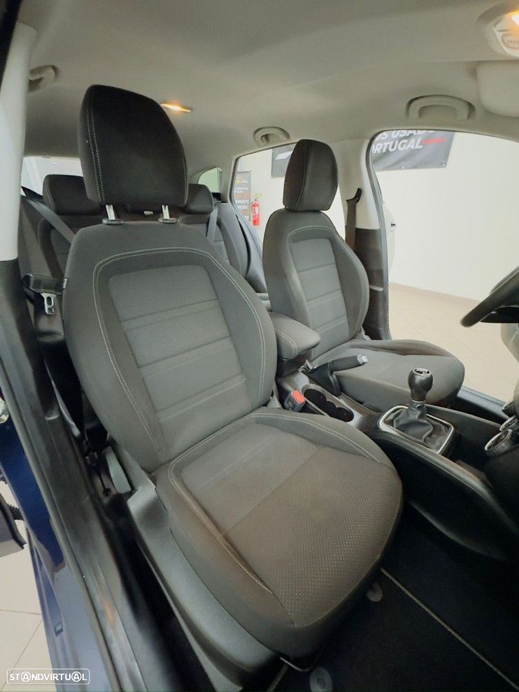 Fiat Tipo Station Wagon 1.3 M-Jet Lounge - 22