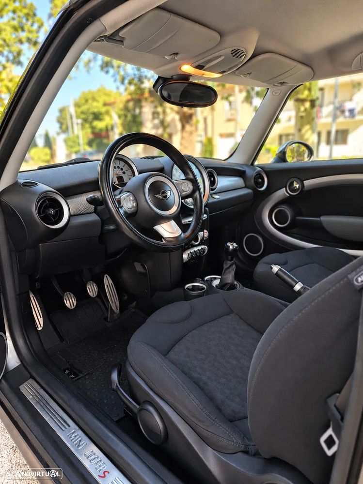 MINI 3 Portas Cooper S - 13