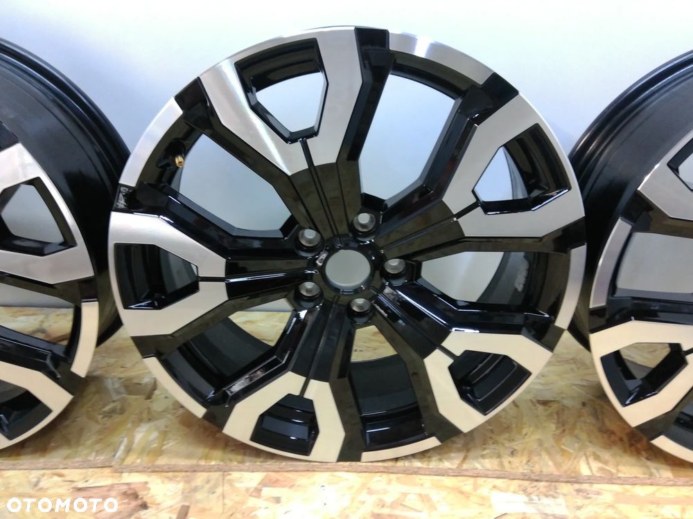 DACIA DUSTER III 23-> ALUFELGI 403007509R FELGI ALUMINIOWE 19" 7.0J ET31 5X114.3 KOMPLET ALUFELG ALU FELGA - 6