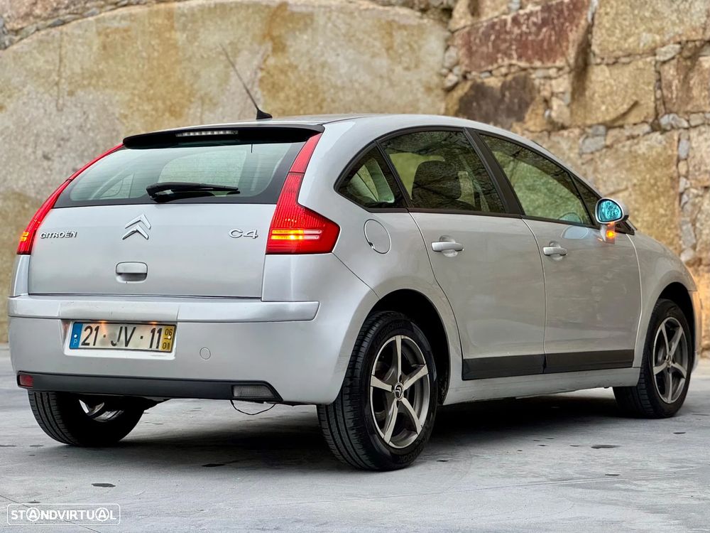 Citroën C4 1.6 HDi FAP Exclusive - 19