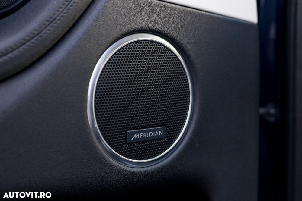 Land Rover Discovery Sport 2.0 D165 R-Dynamic MHEV SE - 16