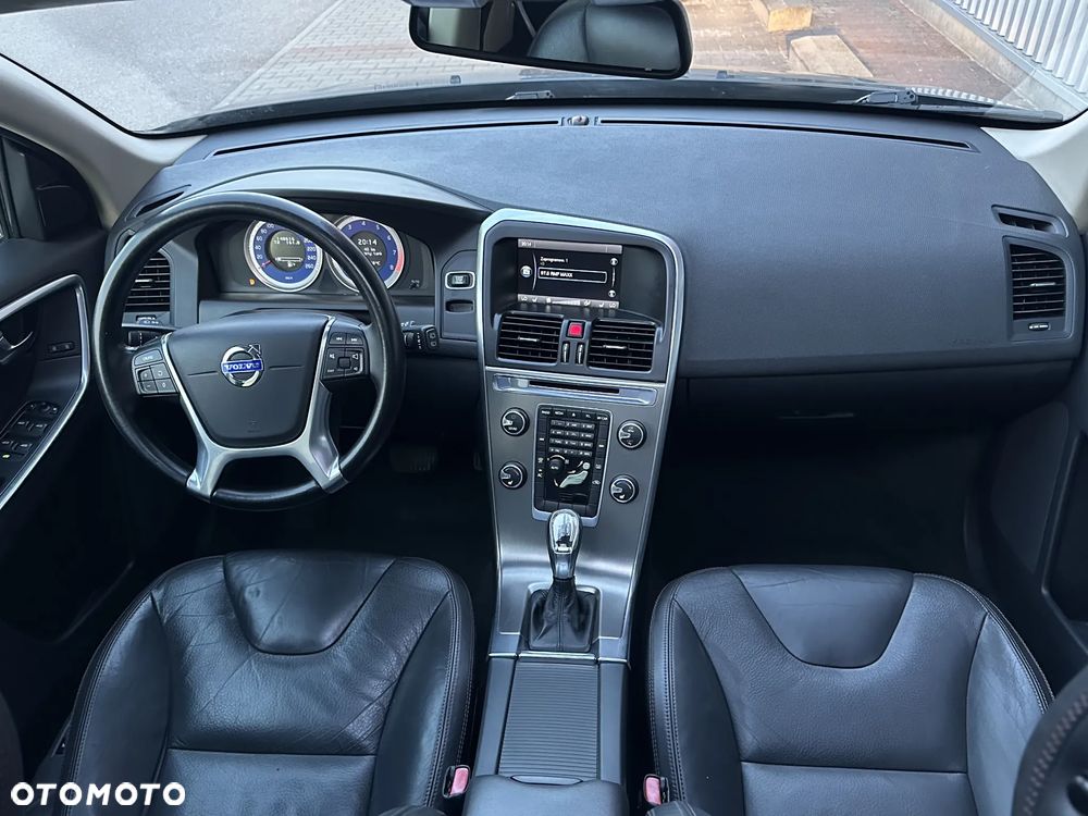 Volvo XC 60 T6 AWD Edition Pro - 3