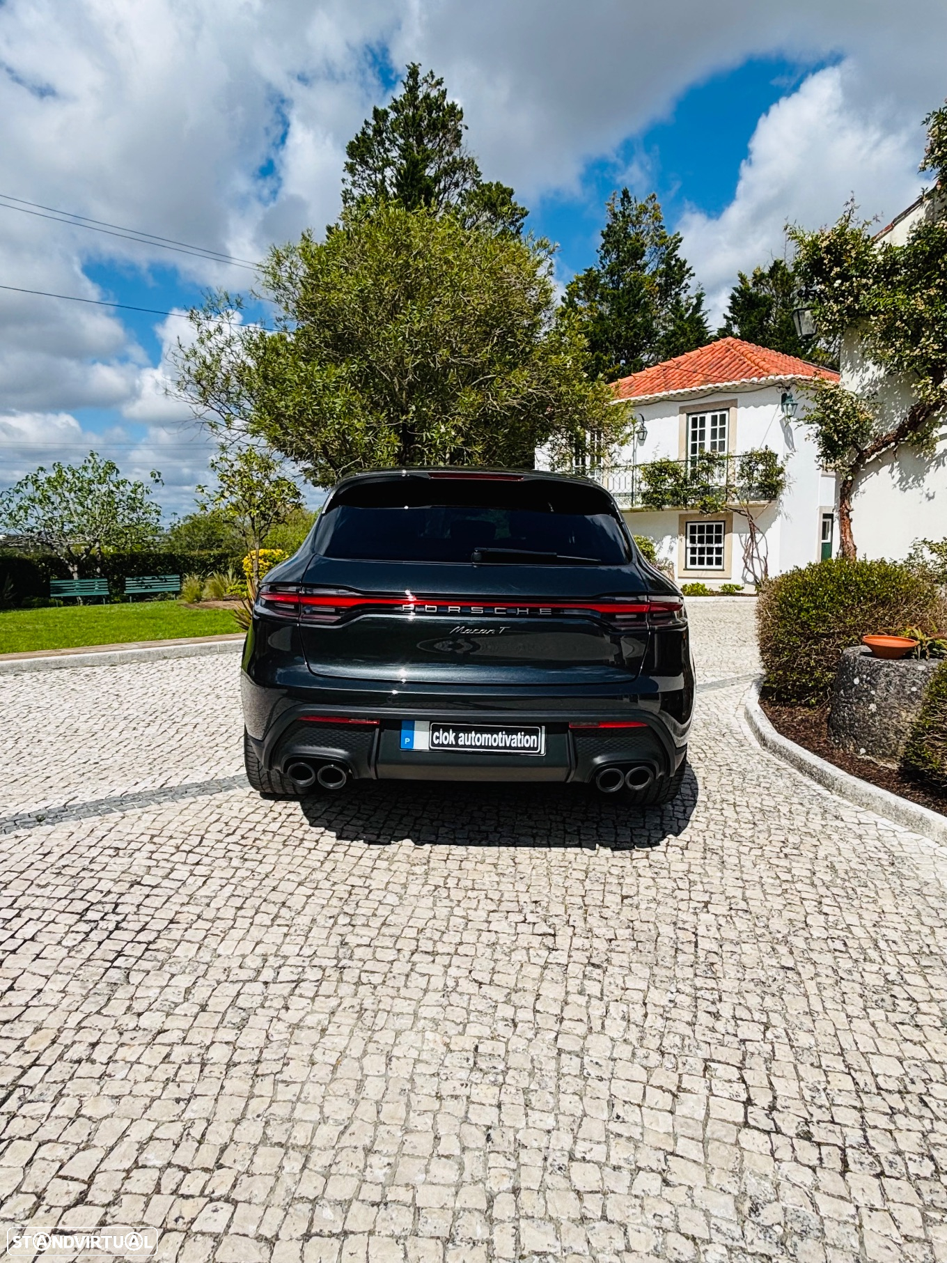 Porsche Macan T - 12