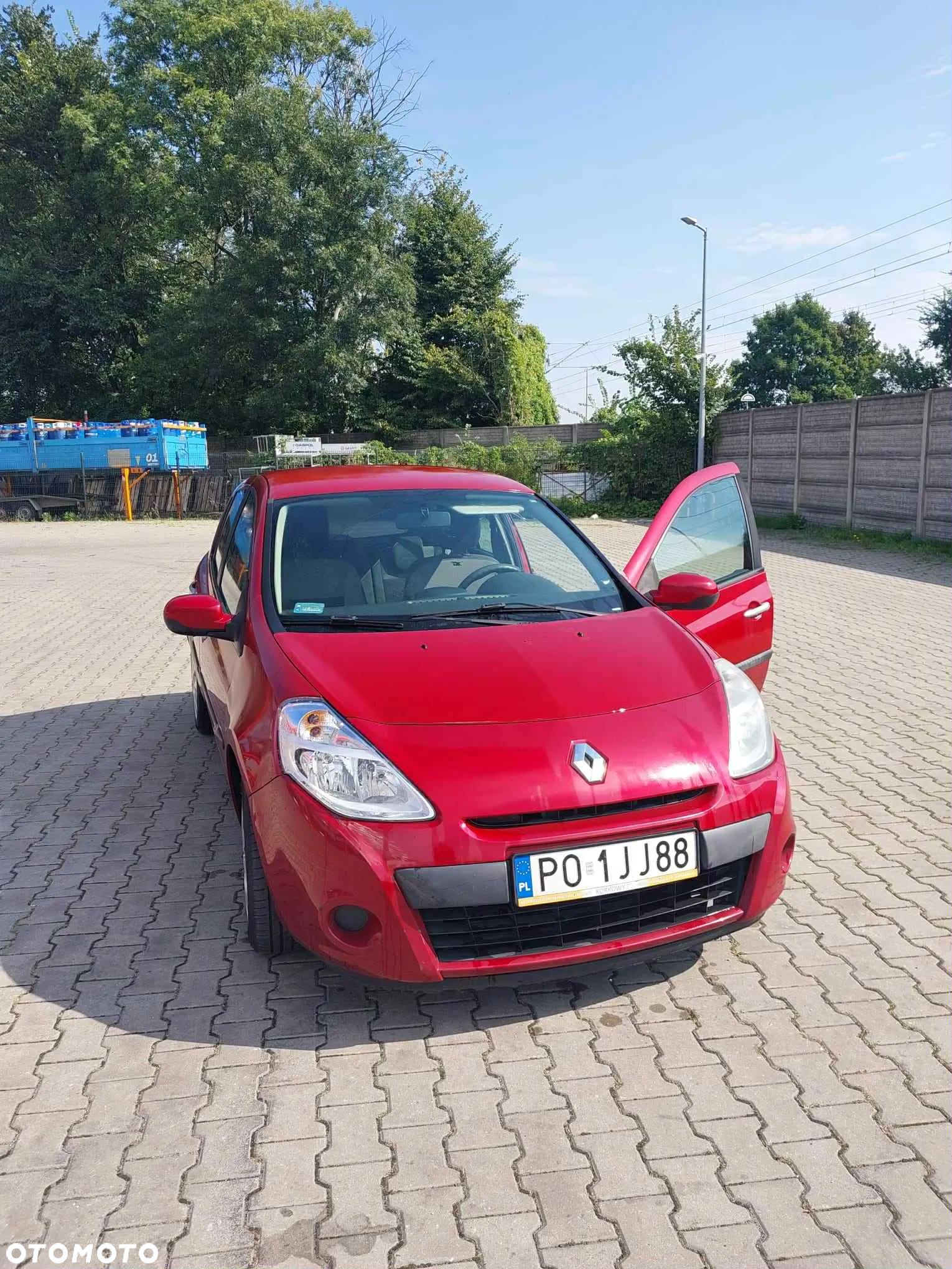 Renault Clio 1.2 16V Alize - 1