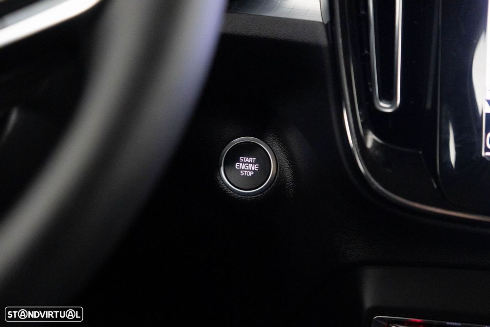 Volvo XC 40 1.5 T4 PHEV Inscription Expression - 25