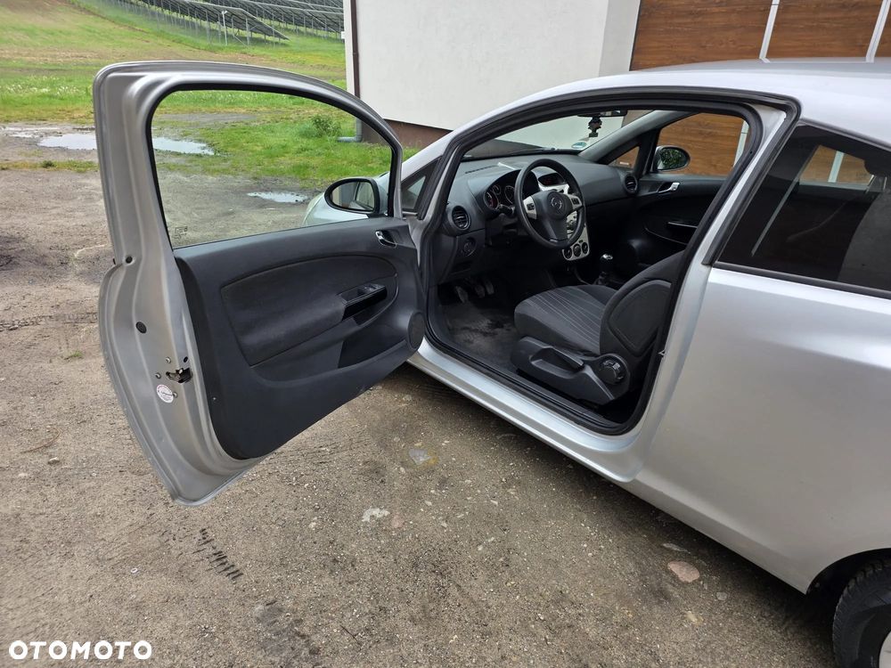 Opel Corsa 1.2 16V Edition - 7