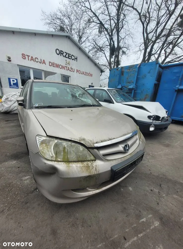 Części- Honda Civic 1590 81kW benzyna 2004r.
