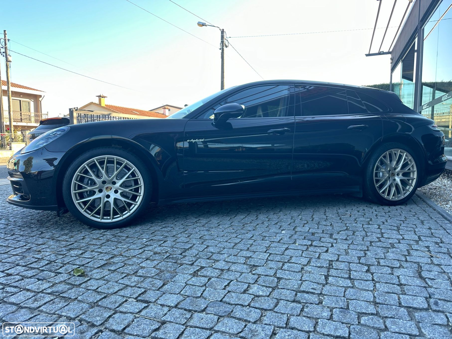 Porsche Panamera Sport Turismo 4 E-Hybrid 10 Years Edition - 5