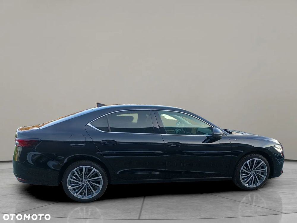 Skoda Superb 2.0 TSI L&K DSG - 10