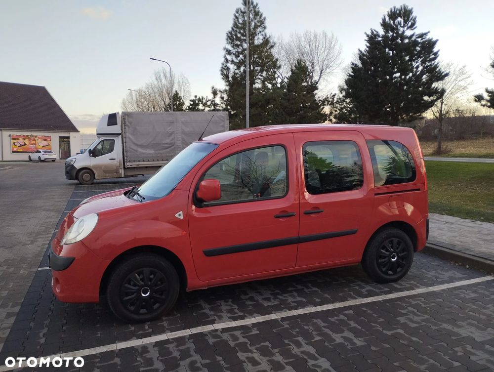 Renault Kangoo 1.6 8V 90 Happy Family - 8
