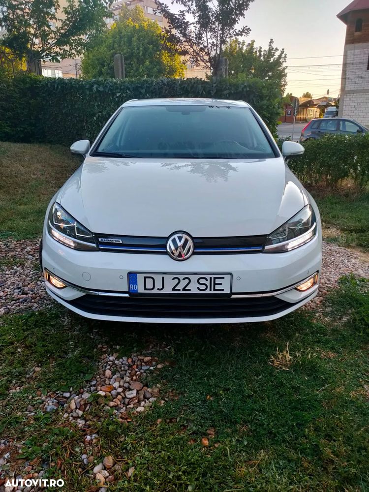 Volkswagen Golf 1.5 TSI BlueMotion ACT DSG Comfortline - 3