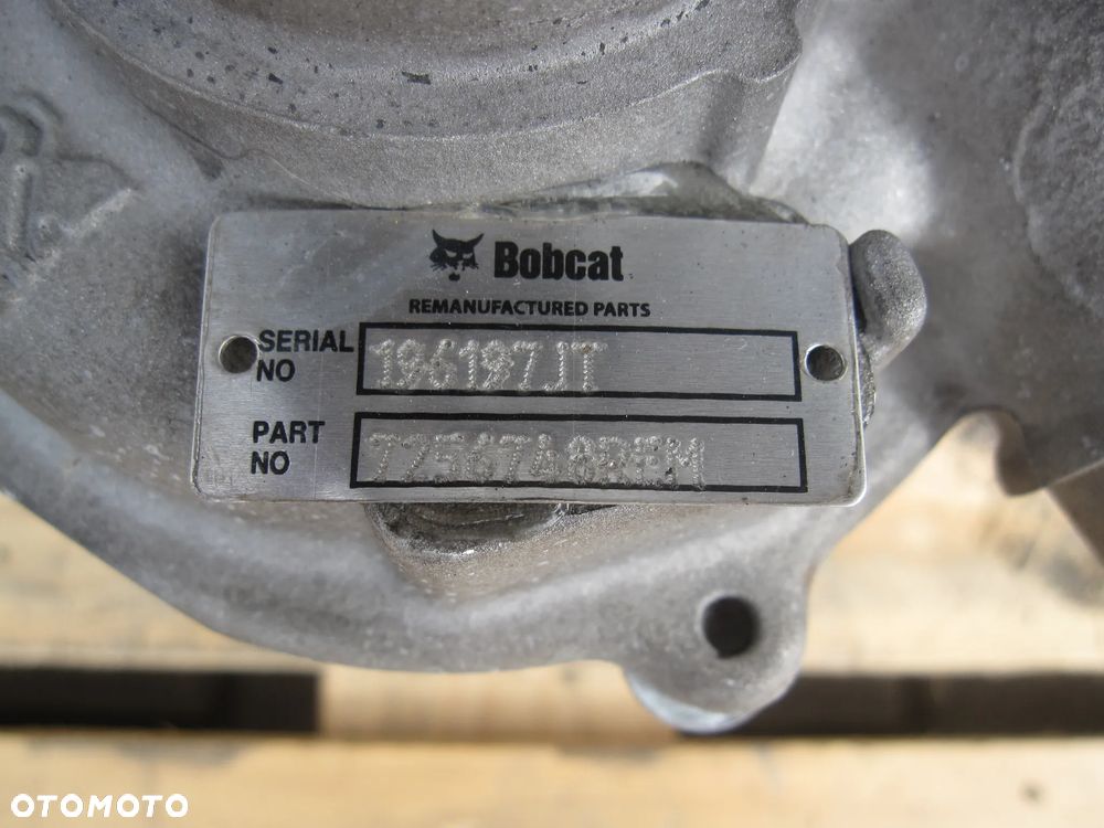 Turbosprężarka turbina Bobcat 7256748REM 196197JT uszkodzona oryginał - 2
