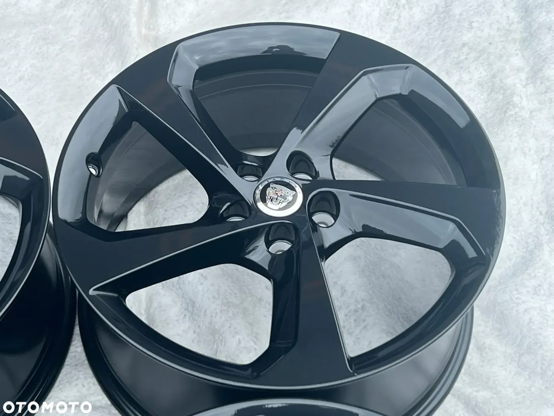 Oryginalne Felgi Jaguar F-Pace Ford Kuga Escape Edge 19'' - 6