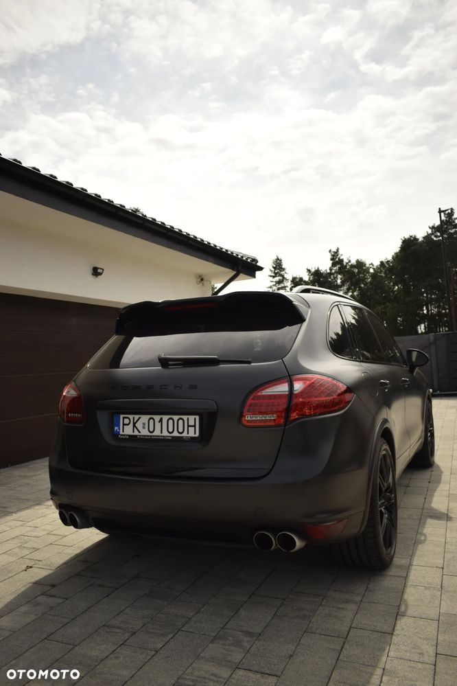 Porsche Cayenne Turbo Tiptronic S - 8