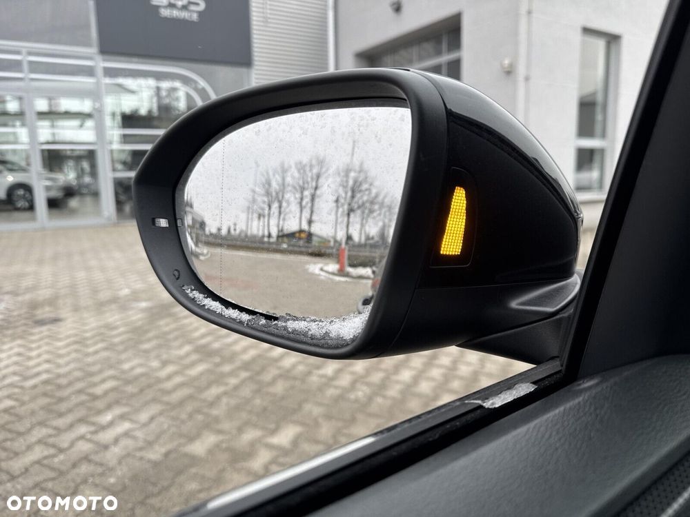 Volkswagen T-Cross - 28