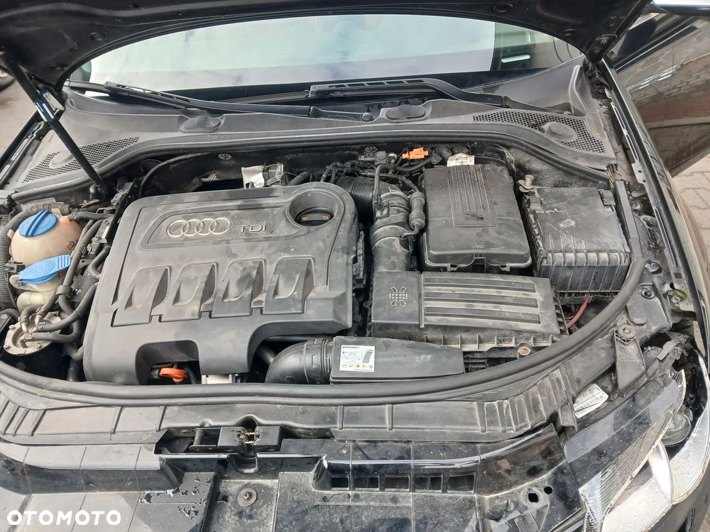 Audi A3 Cabrio 2.0 TDI DPF S tronic Ambition - 7