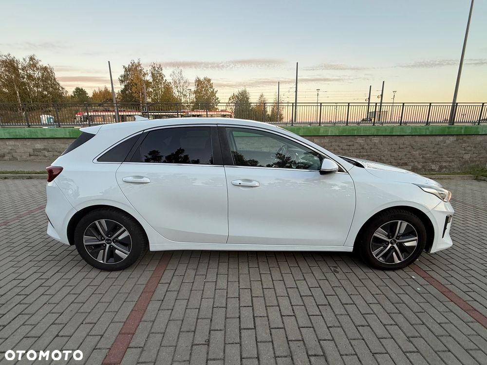 Kia Ceed - 5
