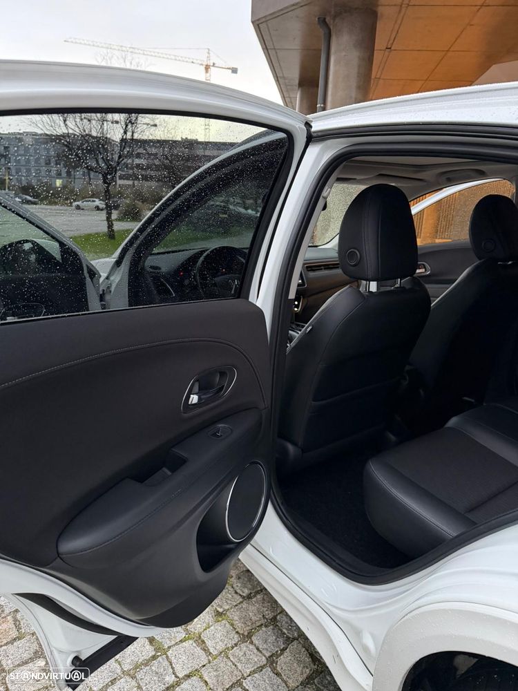 Honda HR-V 1.5 i-VTEC Executive CVT - 13