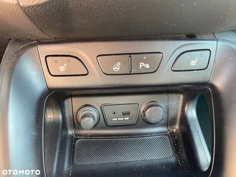 Hyundai ix35 1.7 CRDi Premium 2WD - 18