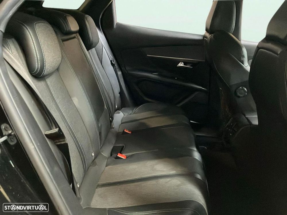 Peugeot 3008 1.5 BlueHDi Allure EAT8 - 16