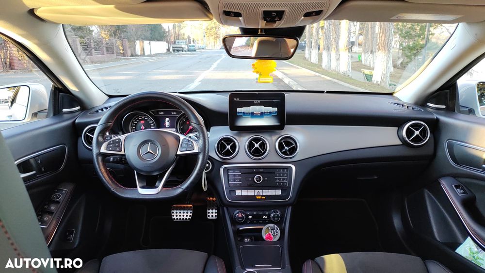 Mercedes-Benz CLA 220 d 4MATIC Aut. - 5