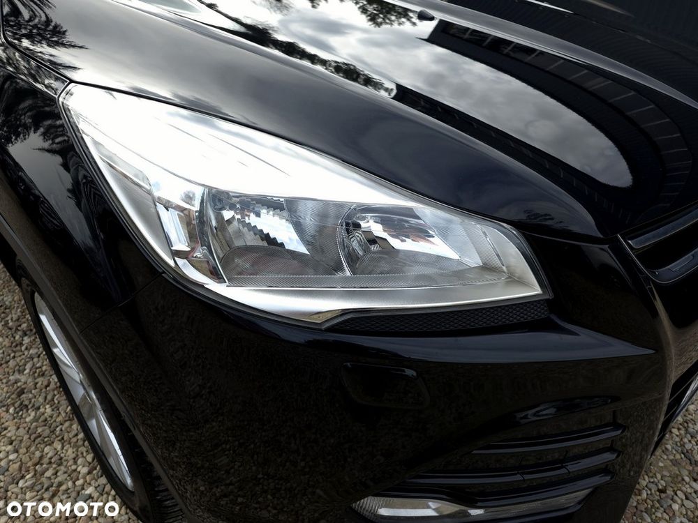 Ford Kuga 2.0 TDCi FWD Titanium - 32