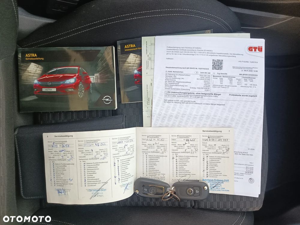 Opel Astra 1.4 T Elite - 33