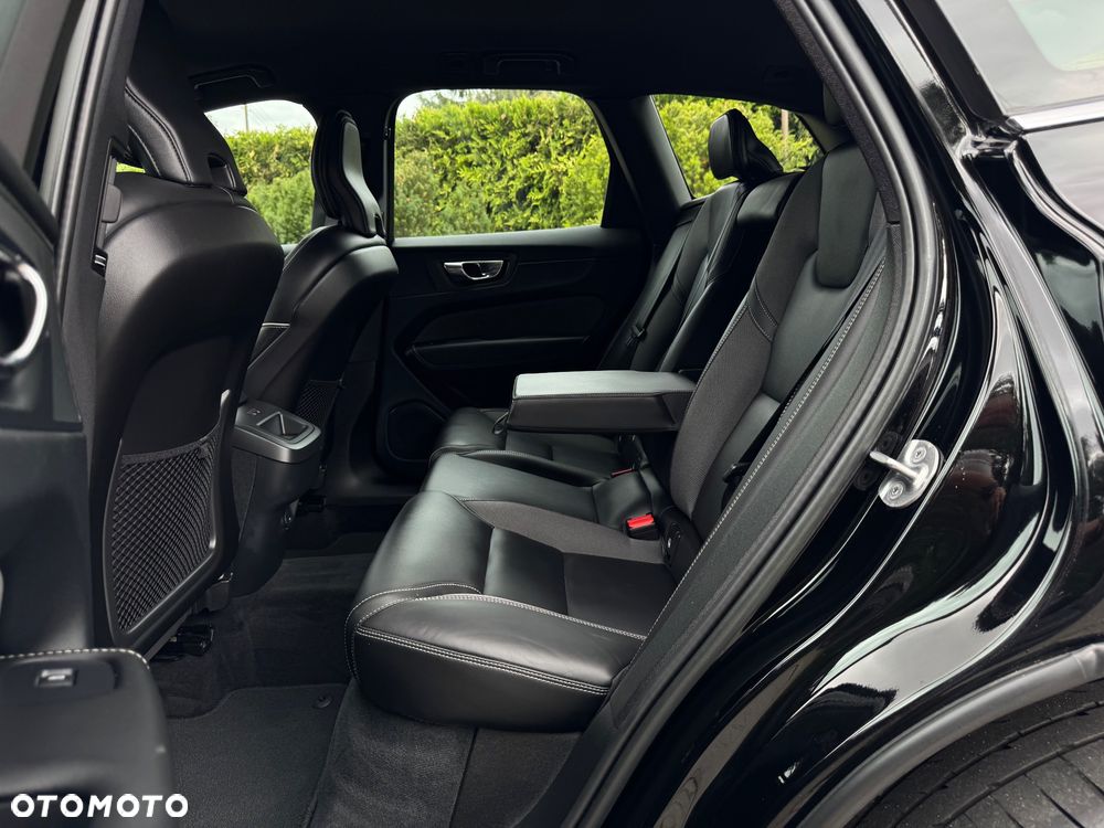 Volvo XC 60 B4 D Geartronic Inscription - 24