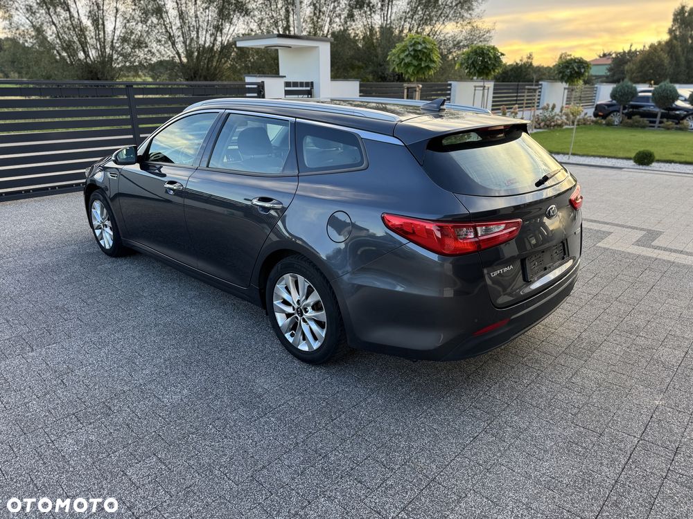 Kia Optima - 5