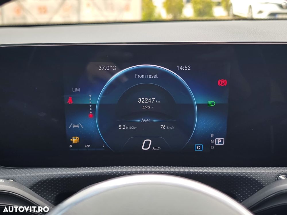 Mercedes-Benz CLA 180 d 8G-DCT - 28