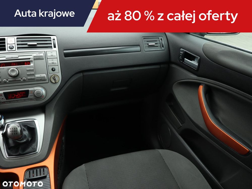 Ford Kuga - 10