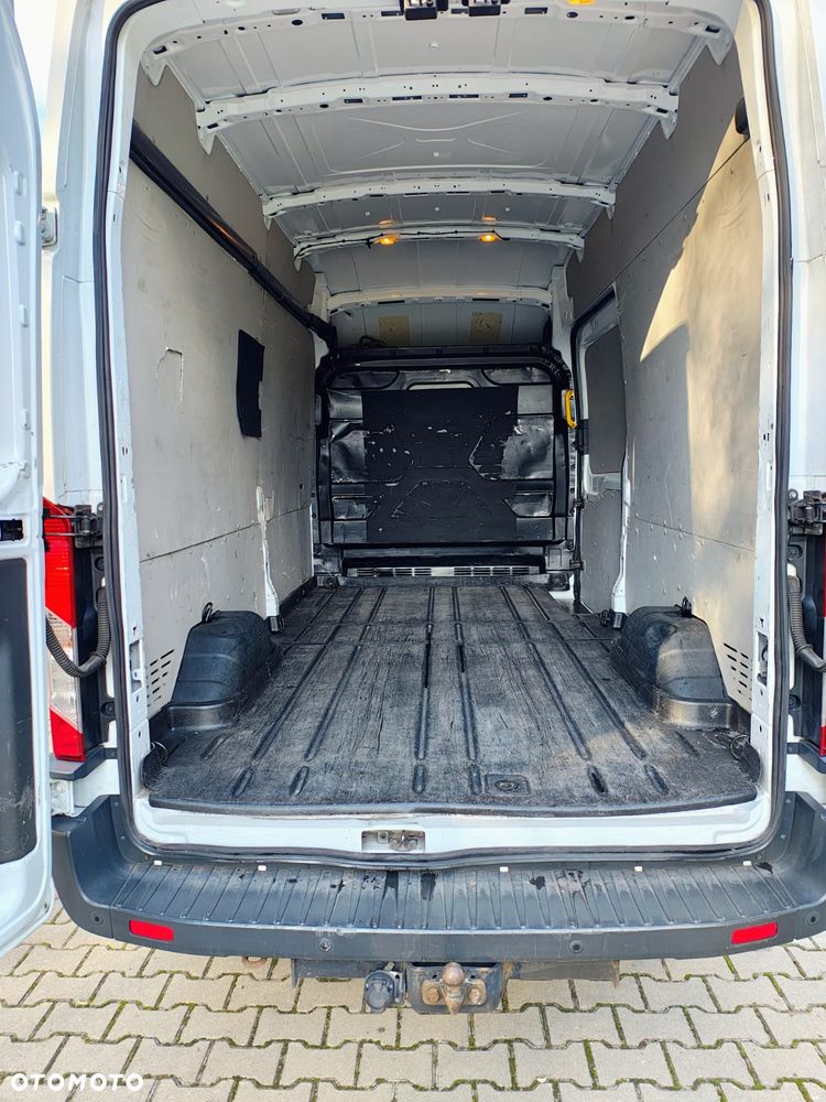 Ford Transit - 4