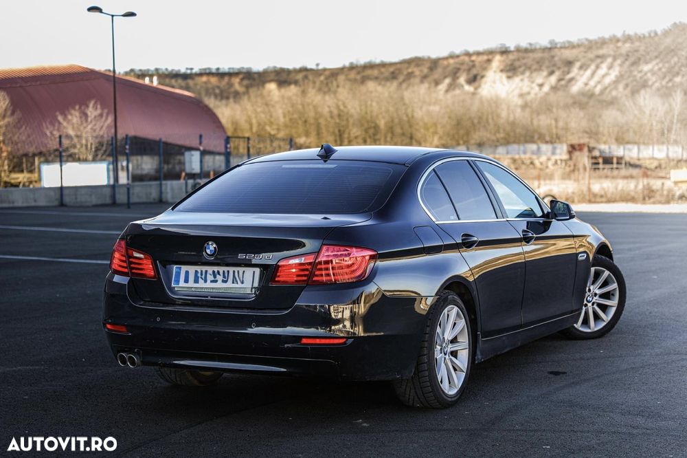 BMW Seria 5 520d - 4
