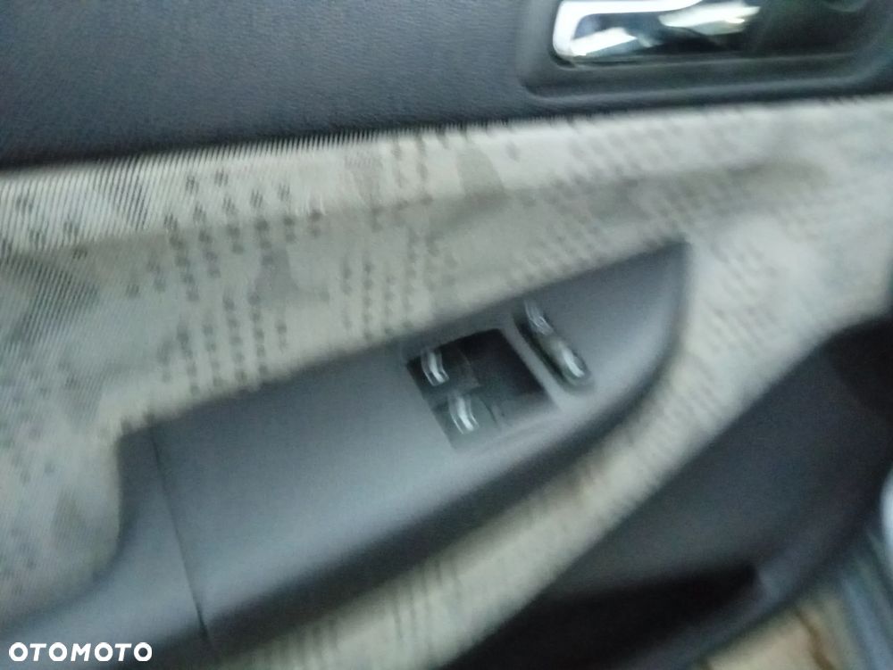 Skoda Fabia 2003 photo 5